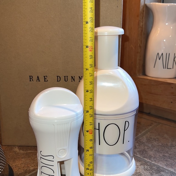 Rae Dunn 3 pc “Chop, Grate, Slice” Kitchen Utensil Set - Picture 3 of 8